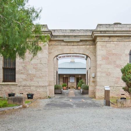 Hotel The Old Mount Gambier Gaol Esterno foto