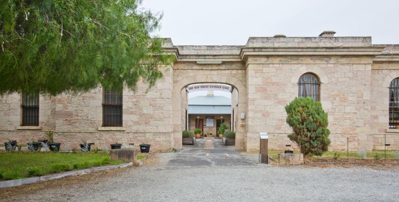 Hotel The Old Mount Gambier Gaol Esterno foto